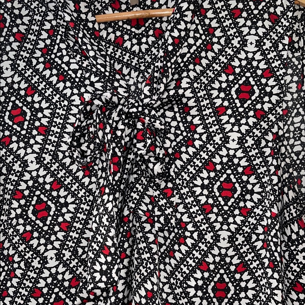 Nine West Black and Red Geometric Blouse - Picture 5 of 8